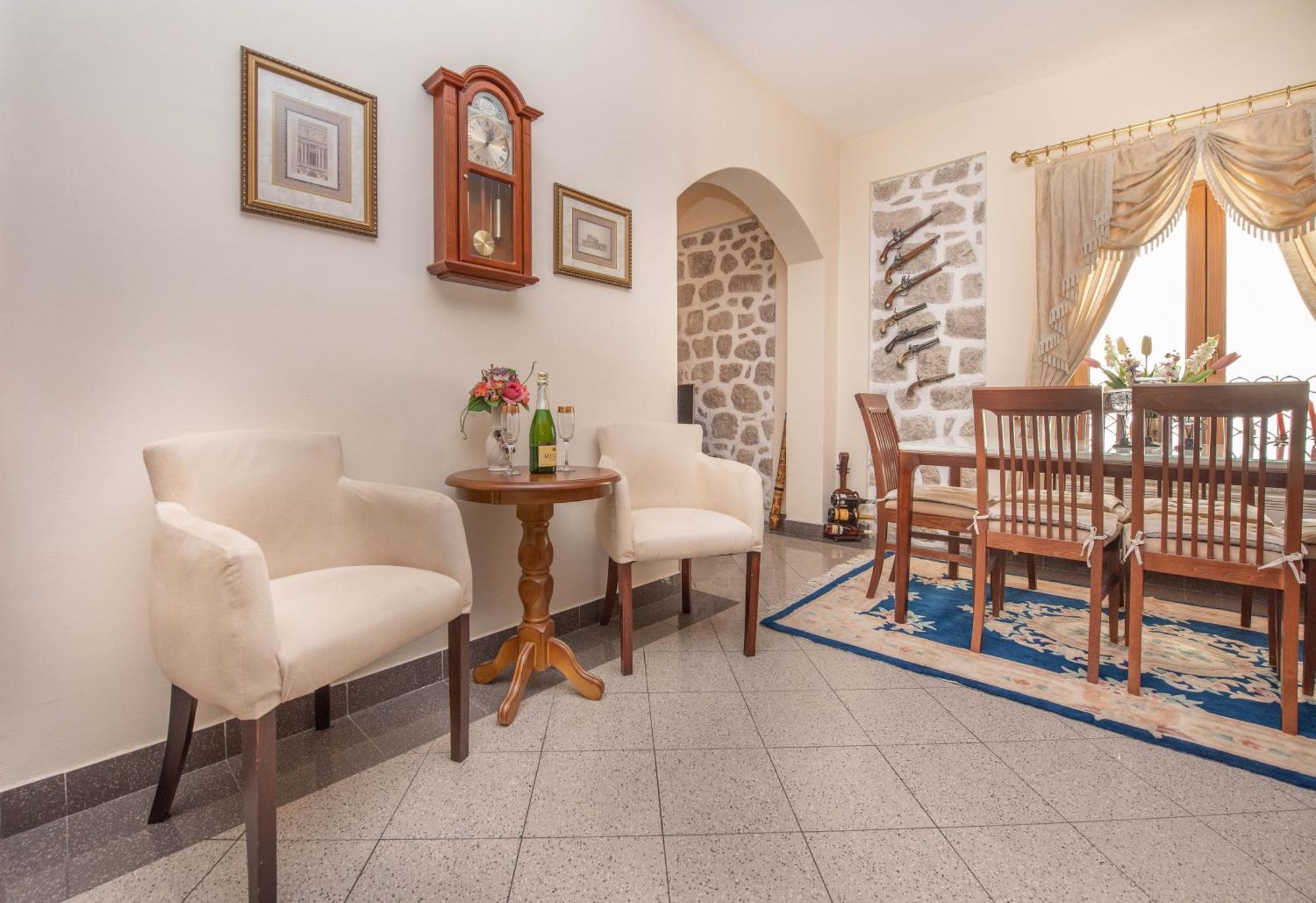 S&P City Center Apartments Kotor Dış mekan fotoğraf